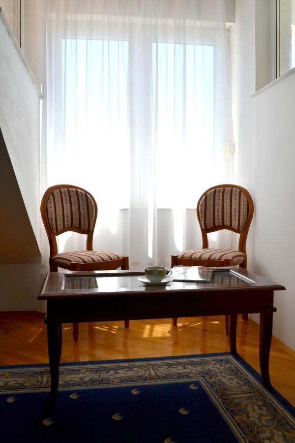Rooms Lux Spalato Esterno foto
